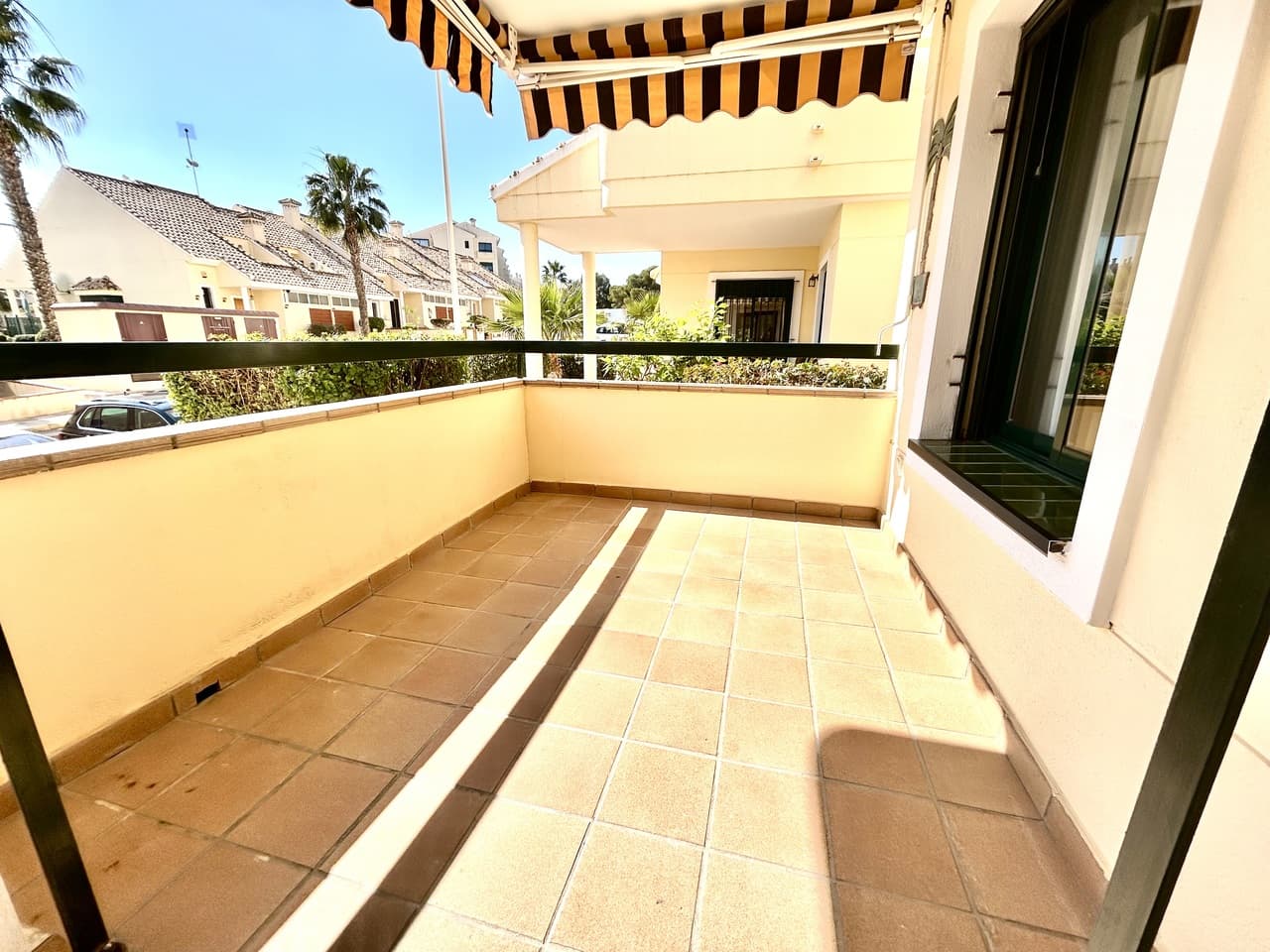 Apartamento Planta Media de 2 dormitorios en Villamartin - 16