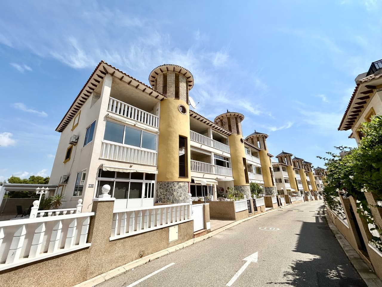 2 bed Penthouse in La Zenia - 1