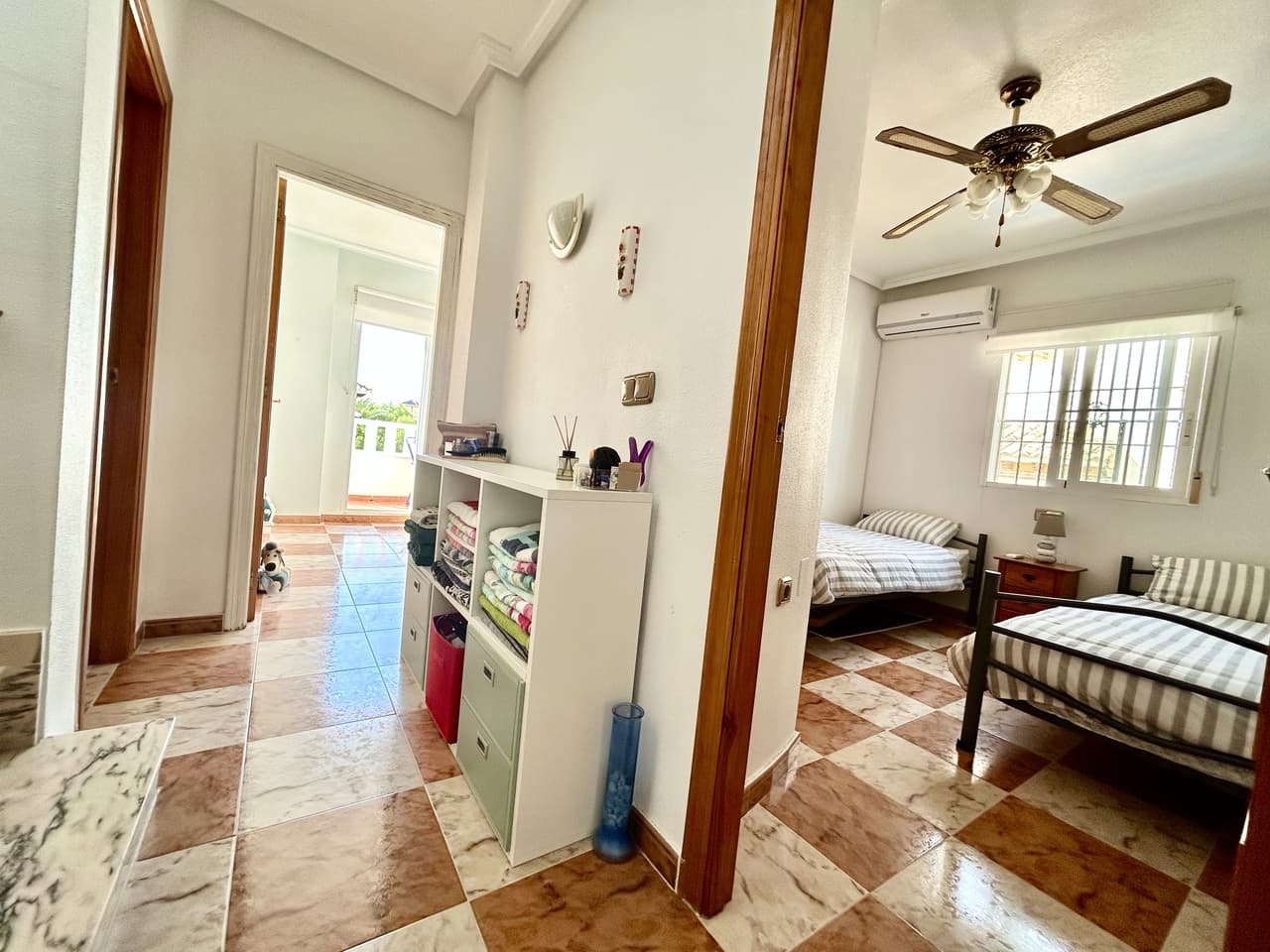 Geschakelde Woning met 2 slaapkamers in Cabo Roig - 19