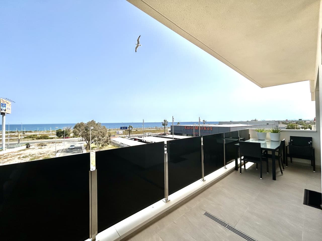 Tussenverdieping Appartement met 3 slaapkamers in Playa Flamenca - 3