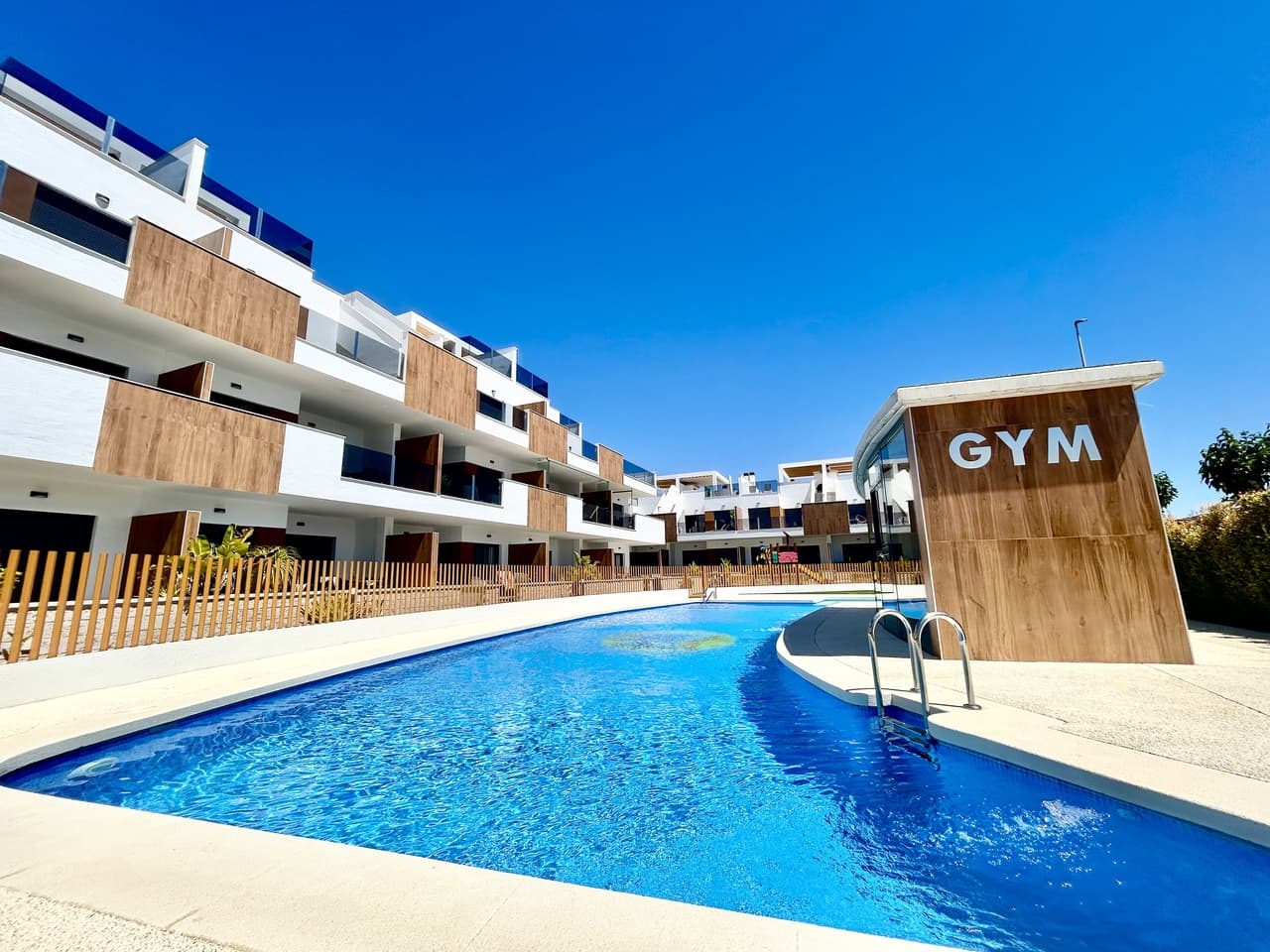 Apartamento Planta Media de 2 dormitorios en Pilar de la Horadada - 1