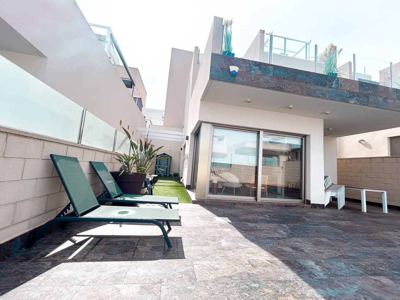 Villa - Chalet de 3 dormitorios en Villamartin - 34