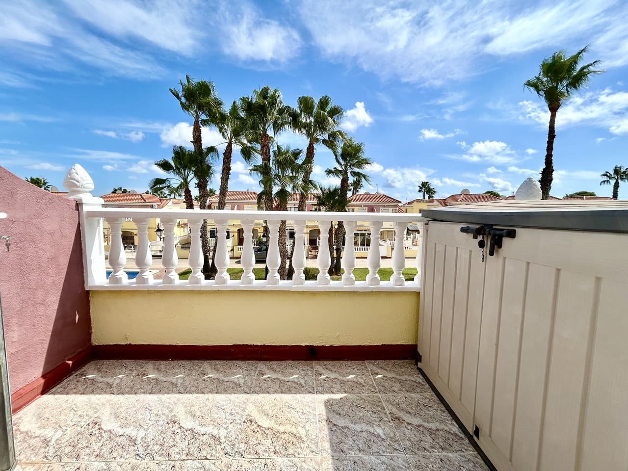 3 bed Townhouse in Cabo Roig - 14