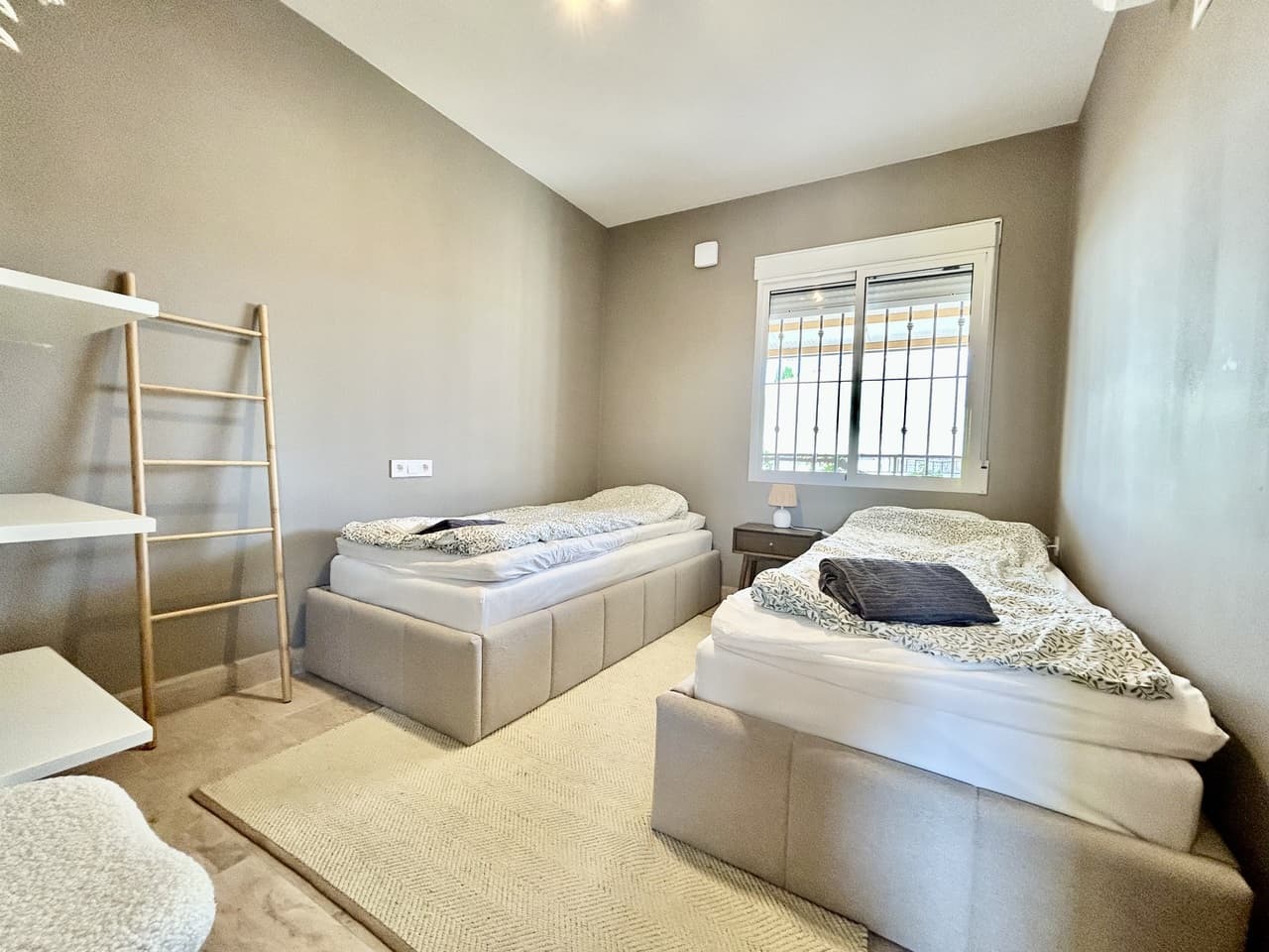 5 bed Detached Villa in La Zenia