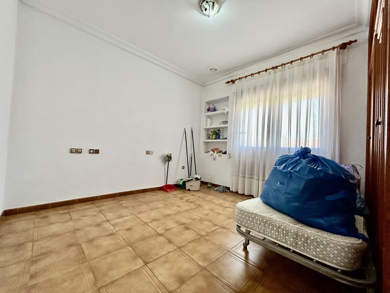 Villa - Chalet de 4 dormitorios en Santiago de la Ribera - 20