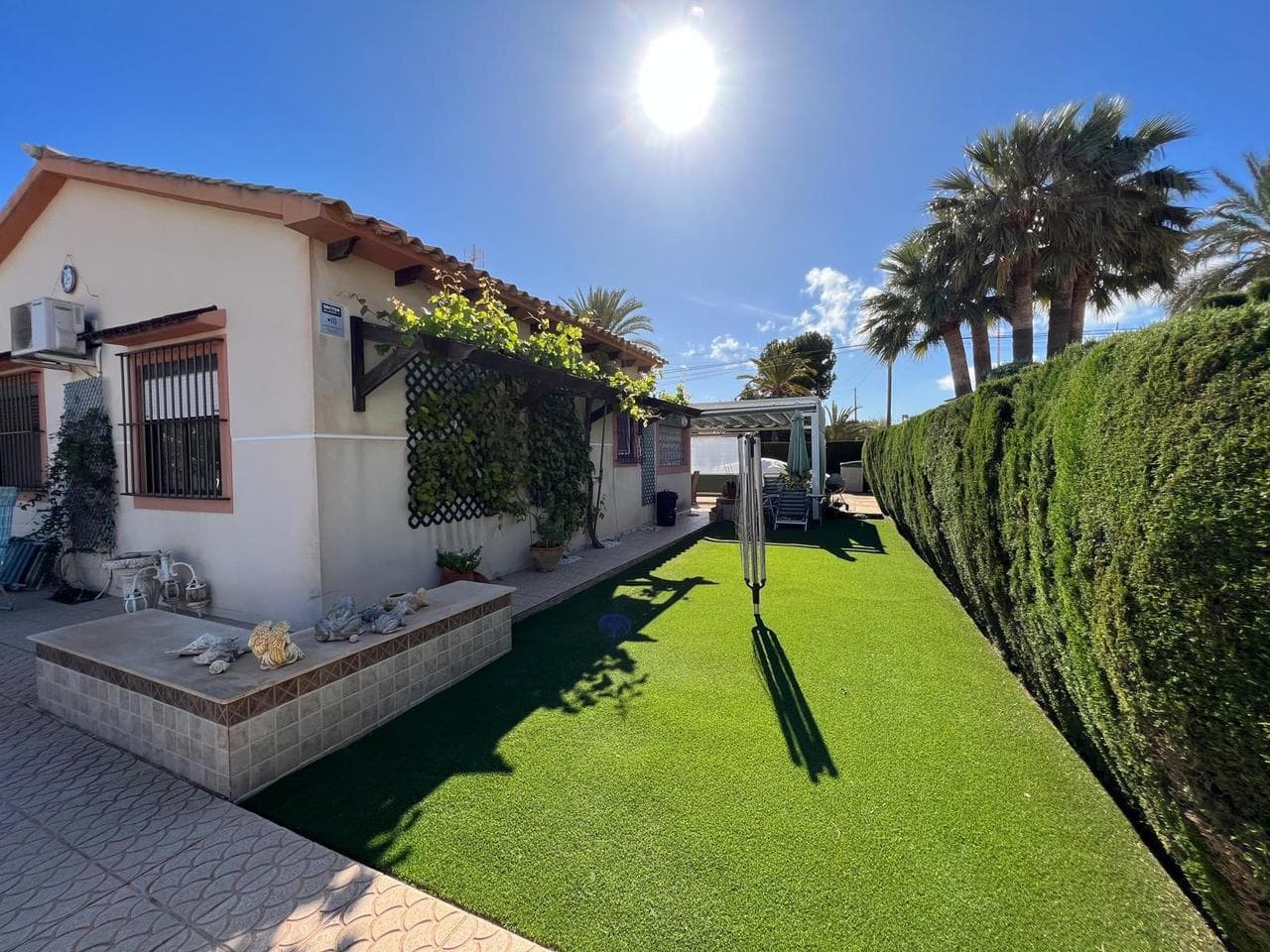 3 bed Detached Villa in Cabo Roig - 3