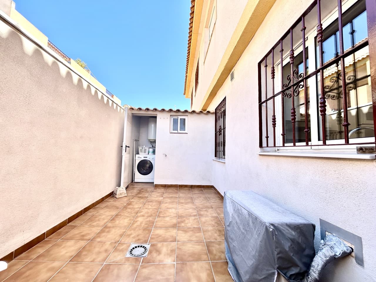 Apartamento Planta Media de 2 dormitorios en La Zenia - 13