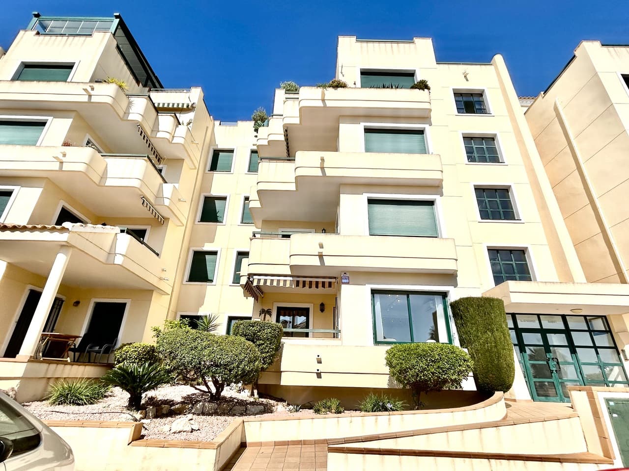 Apartamento Planta Media de 2 dormitorios en Villamartin - 23