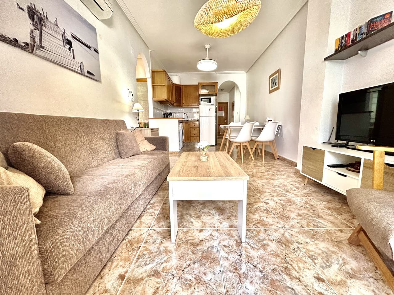 Tussenverdieping Appartement met 2 slaapkamers in Cabo Roig - 6