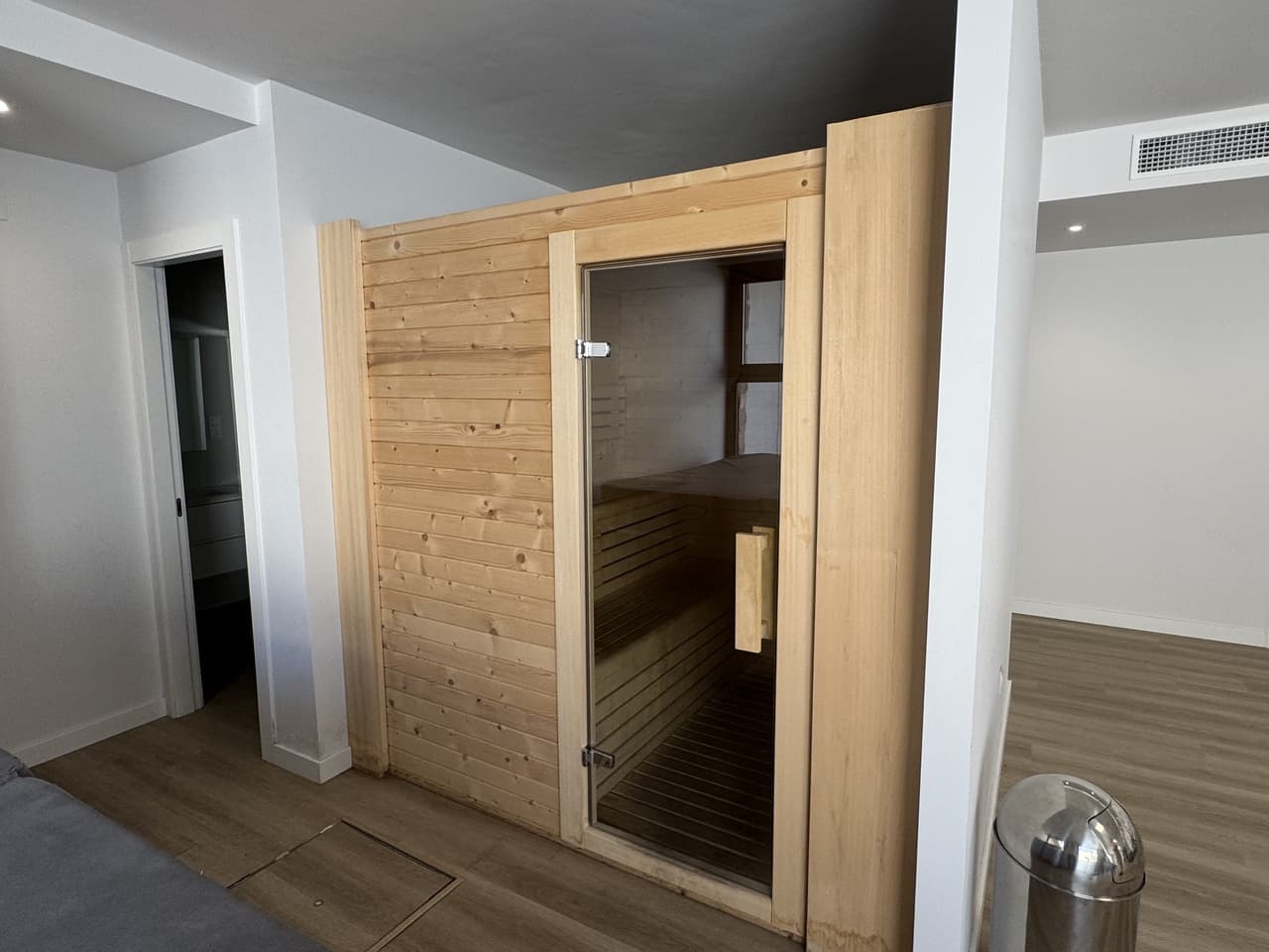 Tussenverdieping Appartement met 3 slaapkamers in Playa Flamenca - 21