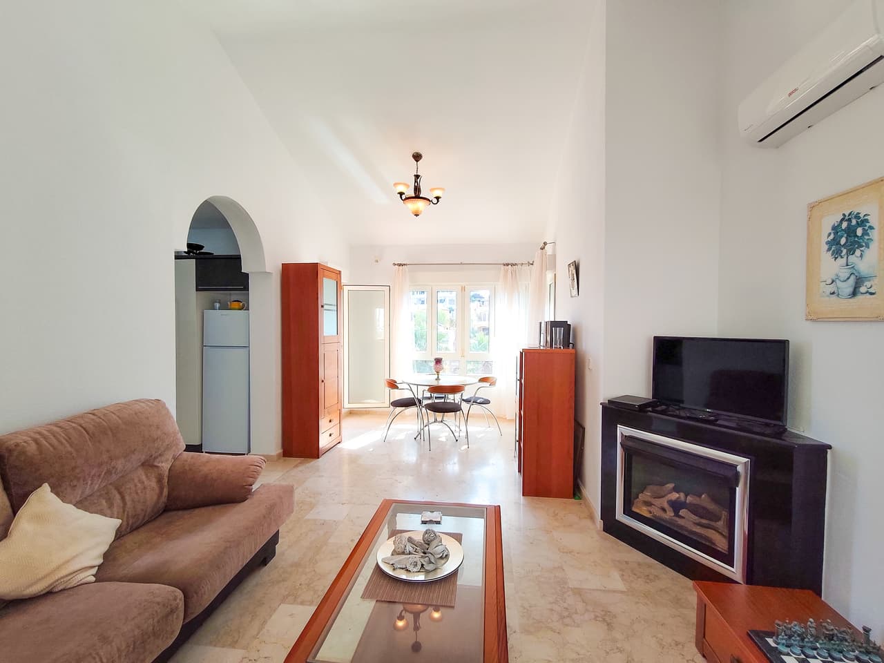 Villa - Chalet de 3 dormitorios en Villamartin - 6