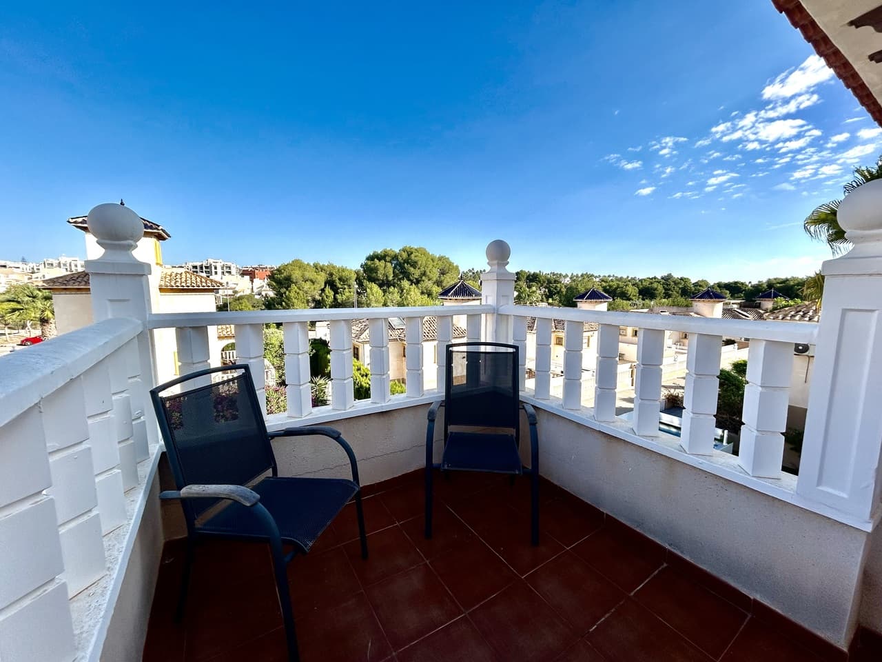 4 bed Detached Villa in Villamartin - 16