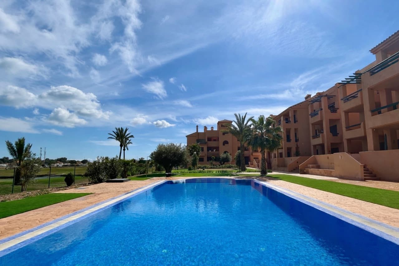 Apartamento Planta Media de 3 dormitorios en Los Alcazares - 2