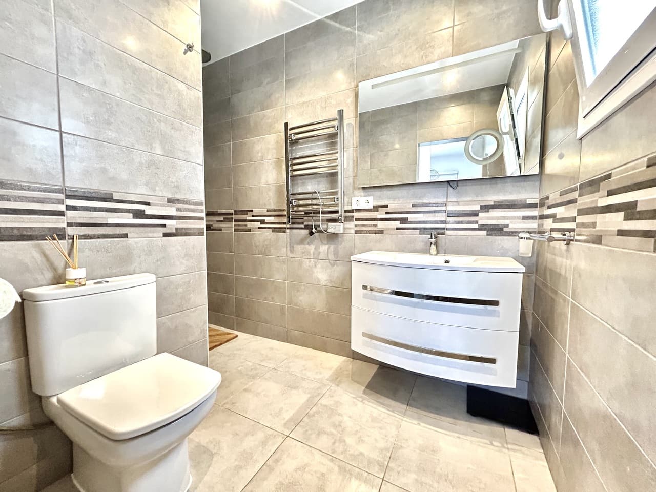 2 bed Detached Villa in Villamartin - 15