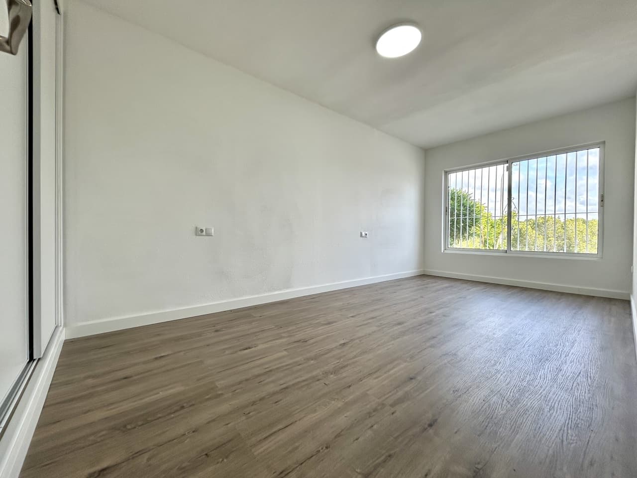 Apartamento Planta Media de 2 dormitorios en Villamartin - 16