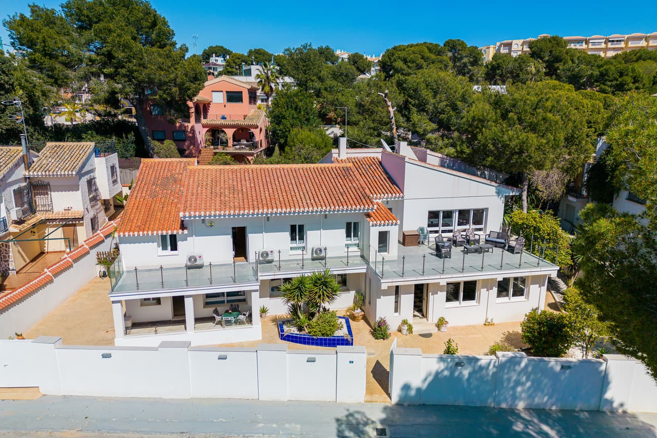 Villa - Chalet de 7 dormitorios en Dehesa de Campoamor - 3