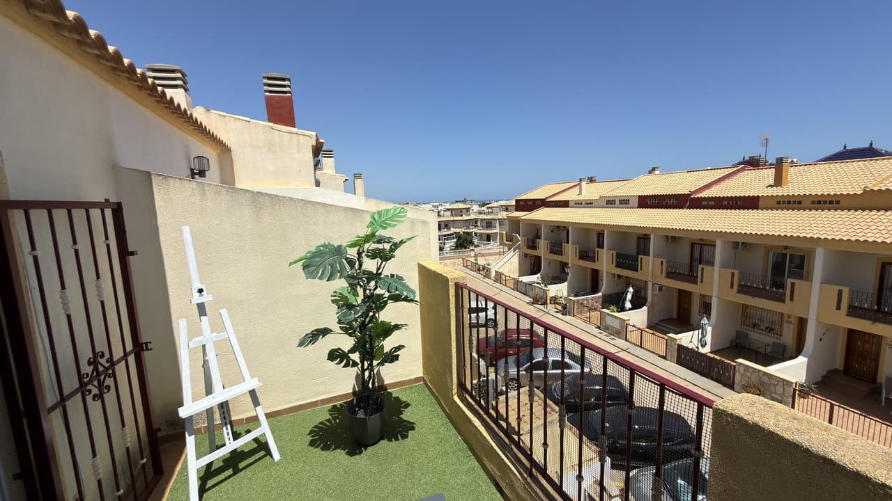 Geschakelde Woning met 3 slaapkamers in La Zenia - 41