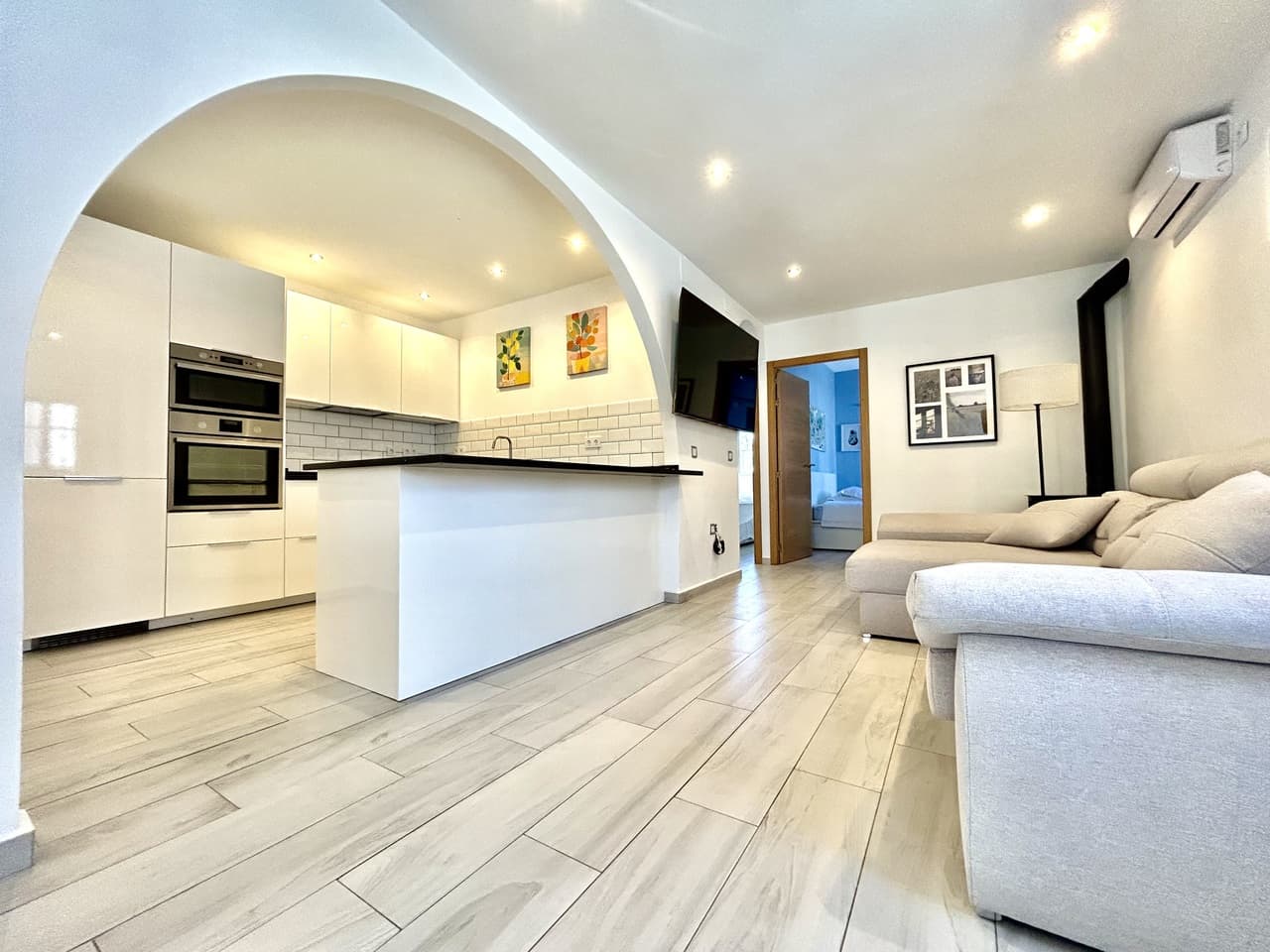 2 bed Detached Villa in Villamartin - 6