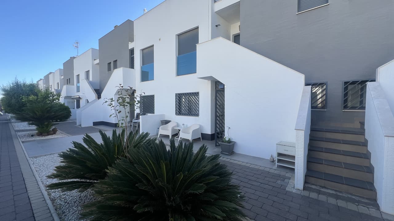 Apartamento Planta Media de 2 dormitorios en La Zenia - 22