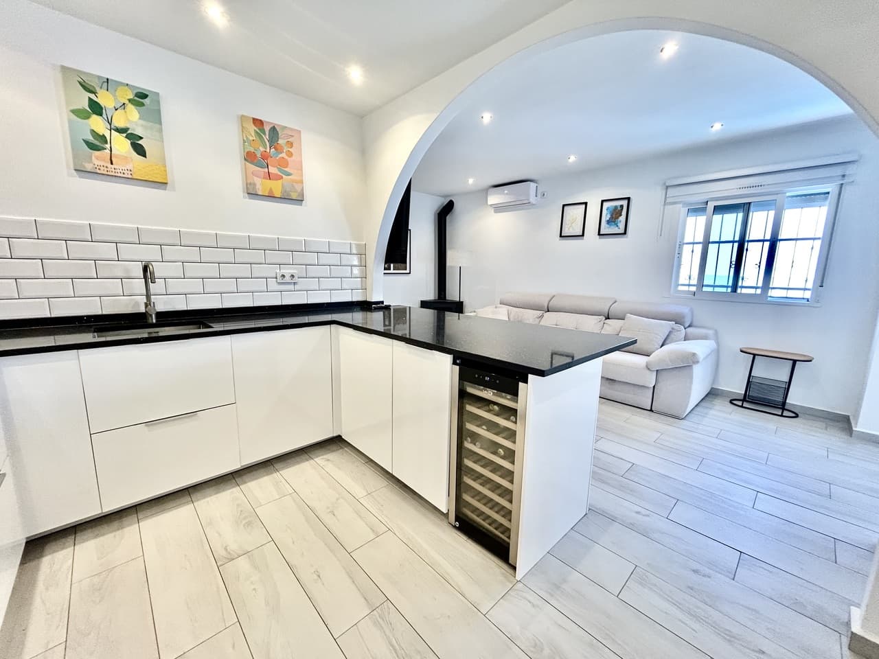 2 bed Detached Villa in Villamartin - 12