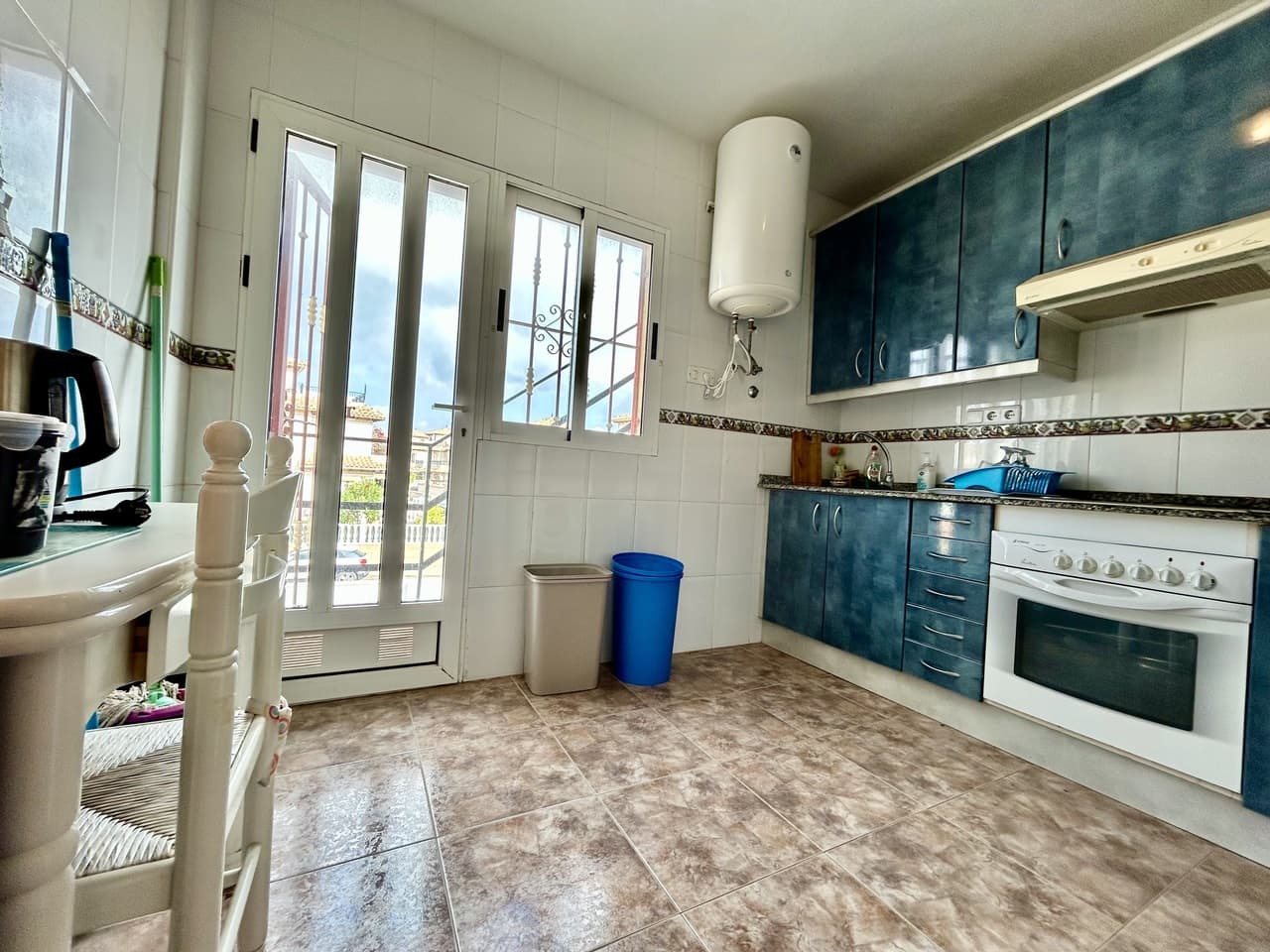 3 bed Middle Floor Apartment in La Zenia - 5