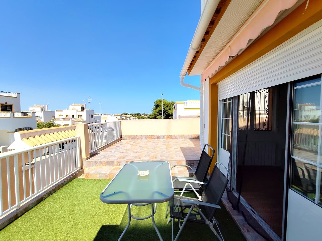 6 bed Townhouse in Los Altos - 1
