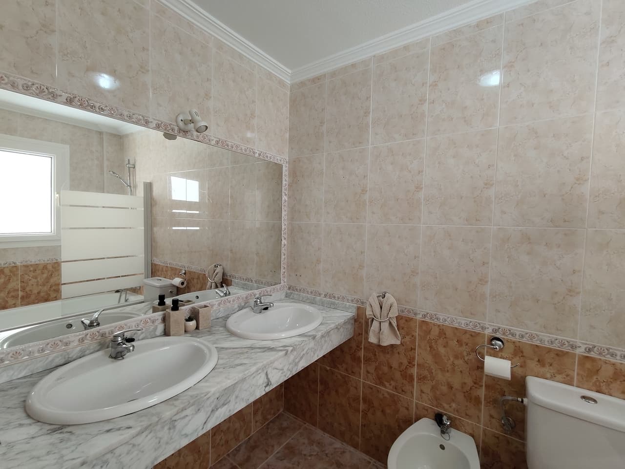 Tussenverdieping Appartement met 2 slaapkamers in Cabo Roig - 17
