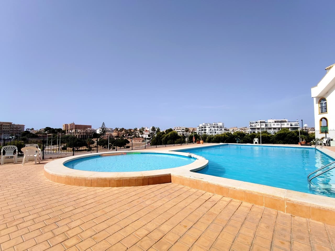 Apartamento Planta Media de 2 dormitorios en La Zenia - 23