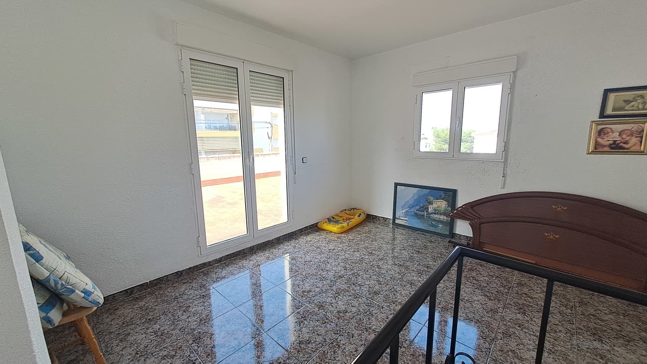 Villa - Chalet de 5 dormitorios en Villamartin - 22