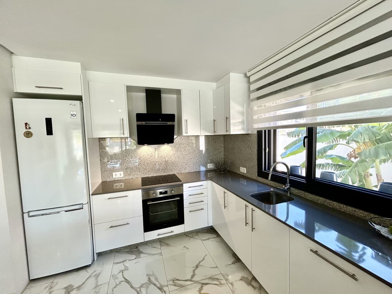 3 bed Detached Villa in Los Urrutias