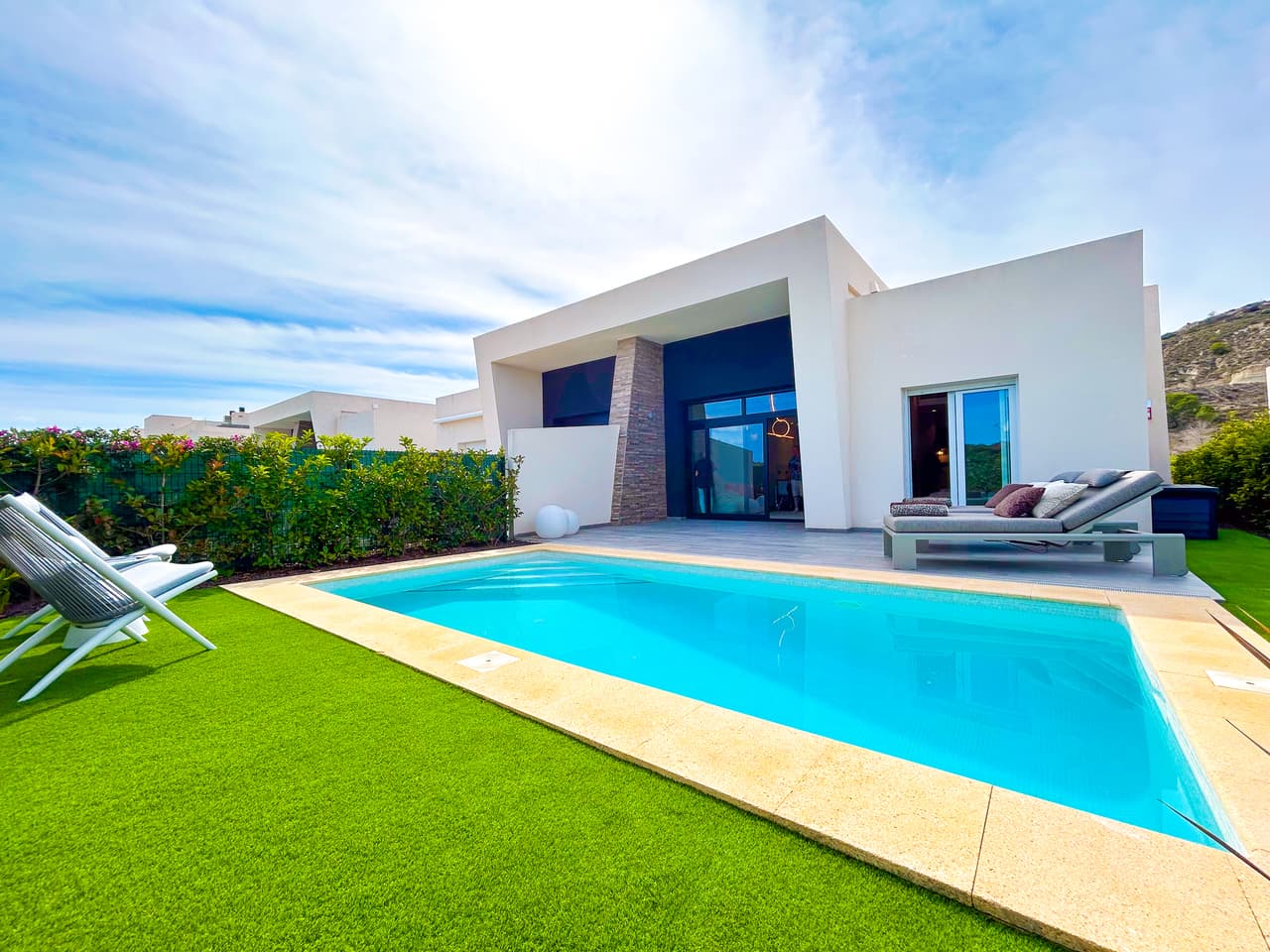 Villa - Chalet de 3 dormitorios en Algorfa - 1