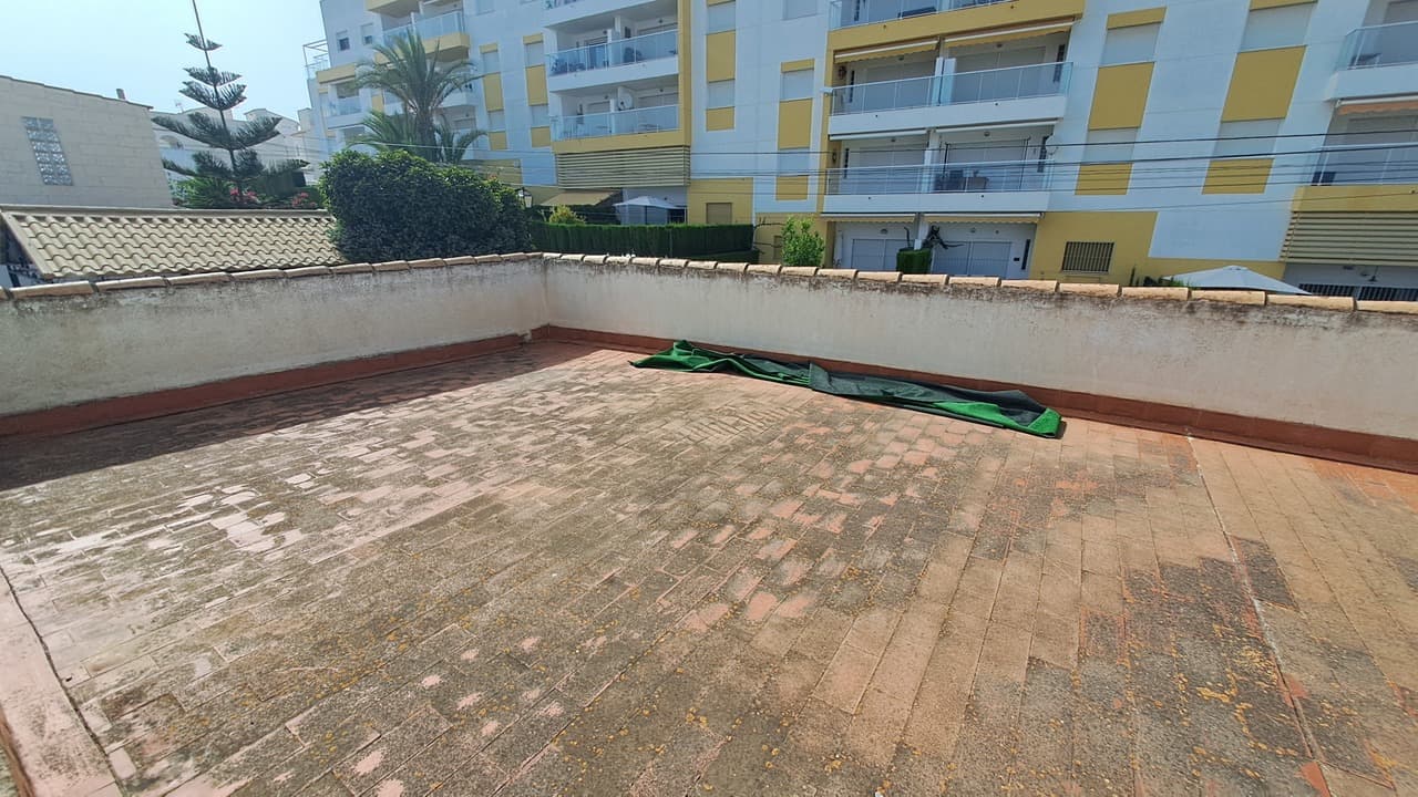 Villa - Chalet de 5 dormitorios en Villamartin - 24