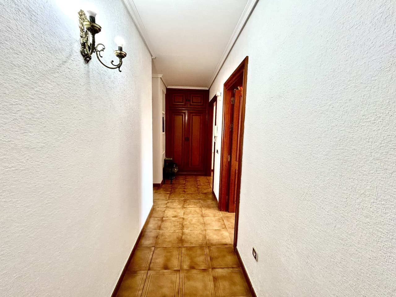 Villa - Chalet de 4 dormitorios en Santiago de la Ribera - 32