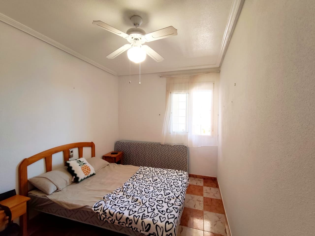 2 bed Middle Floor Apartment in Villamartin