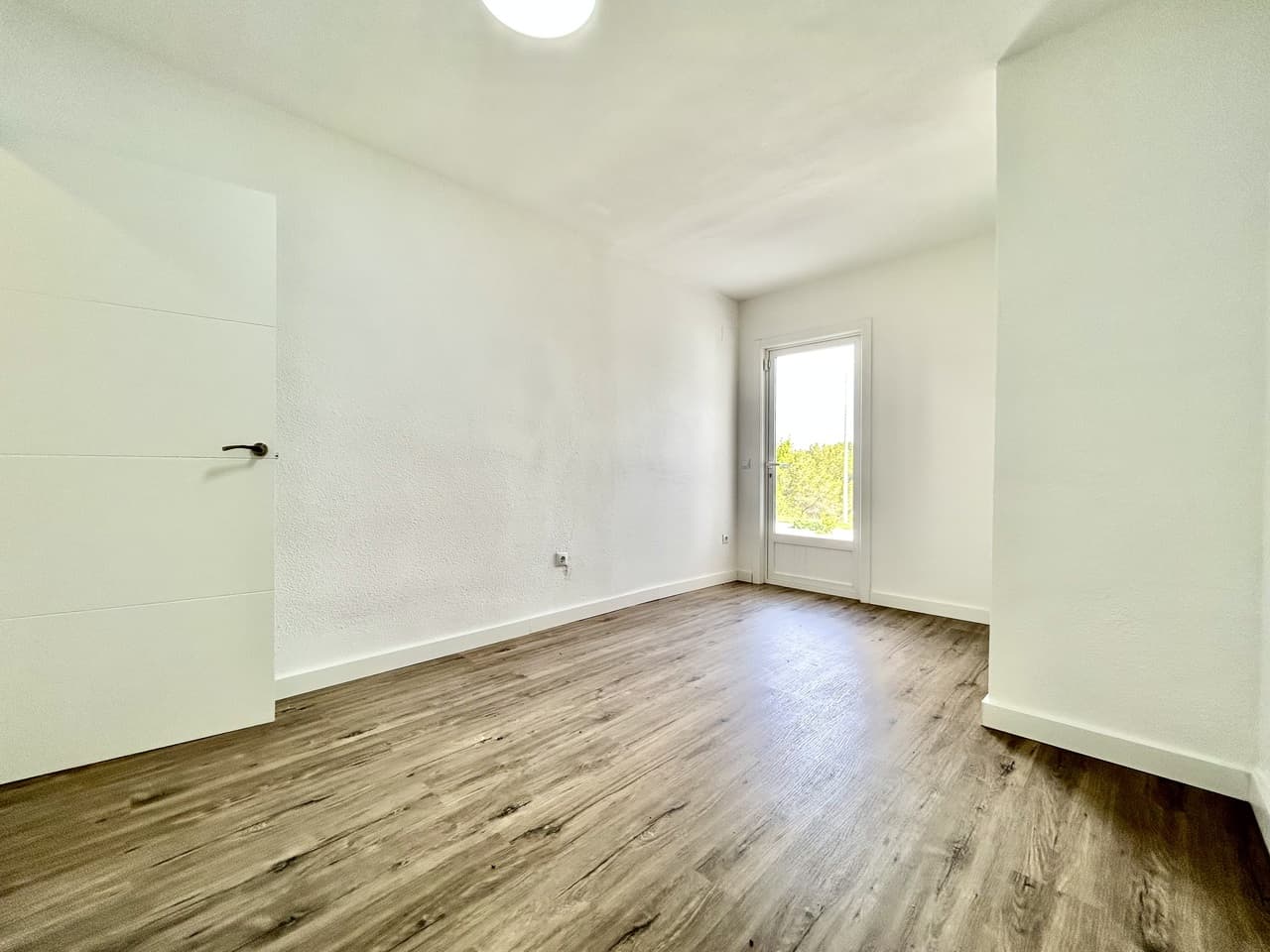 Apartamento Planta Media de 2 dormitorios en Villamartin - 20