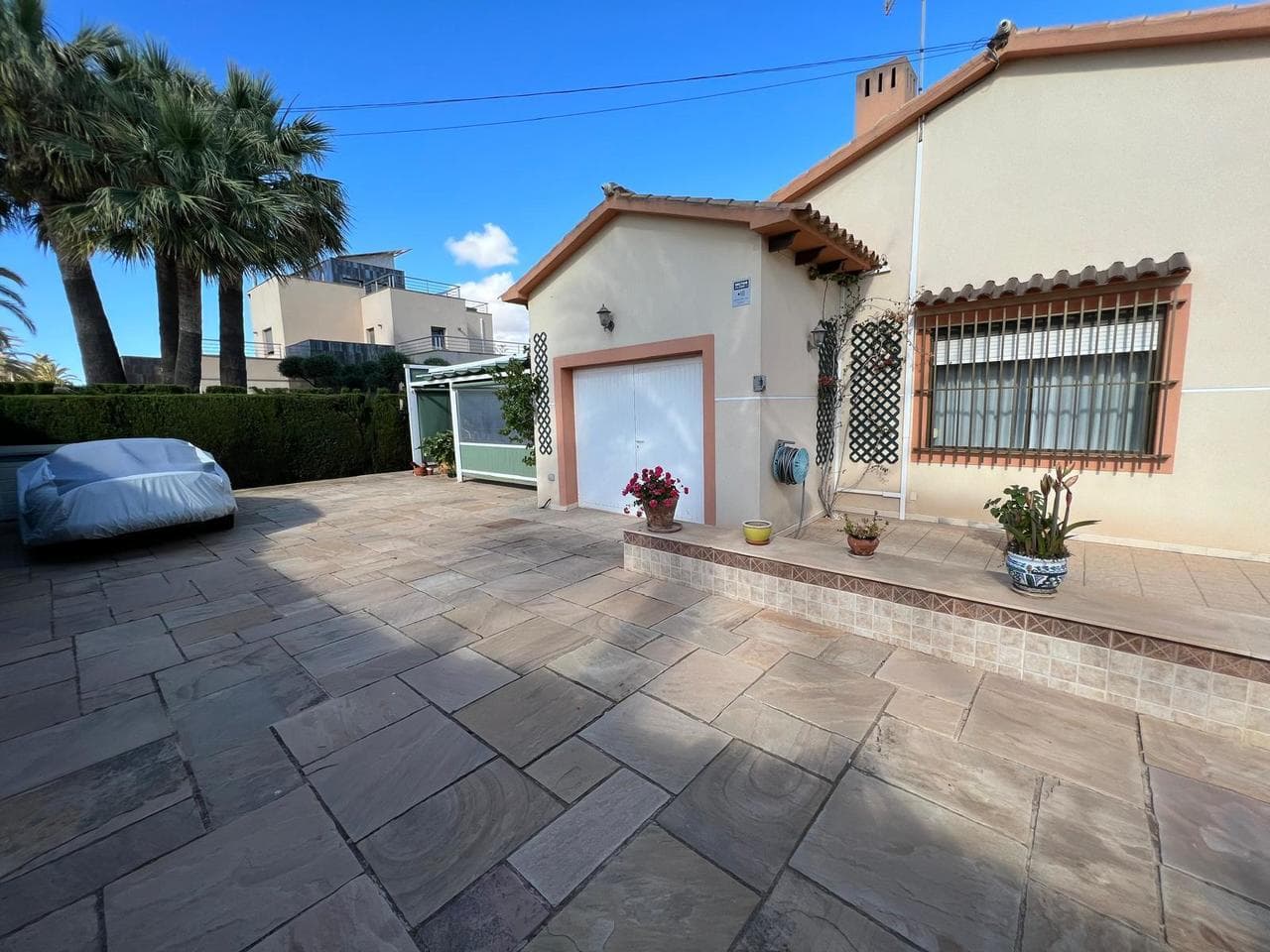 3 bed Detached Villa in Cabo Roig - 27