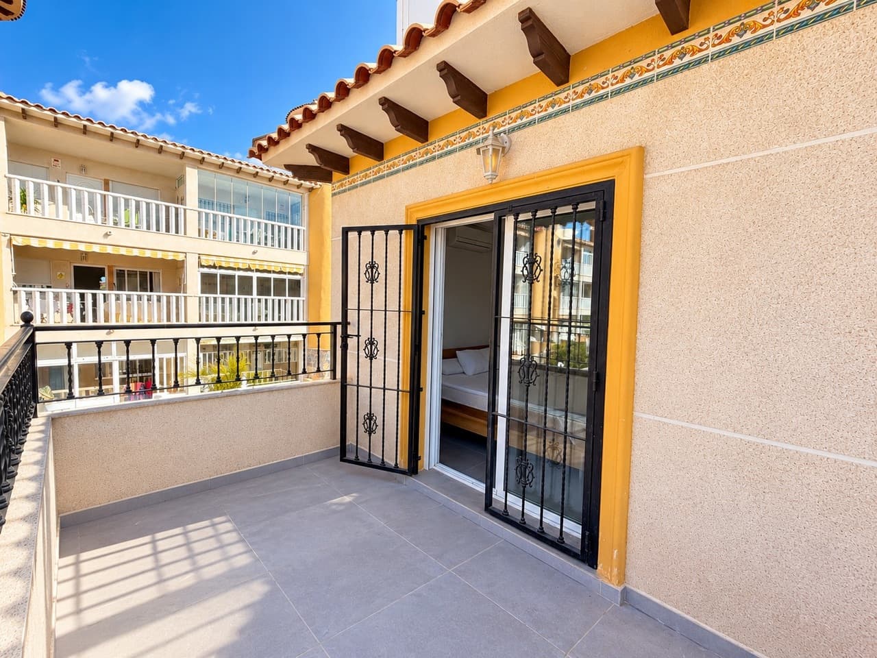 Adosada de 3 dormitorios en La Zenia - 7