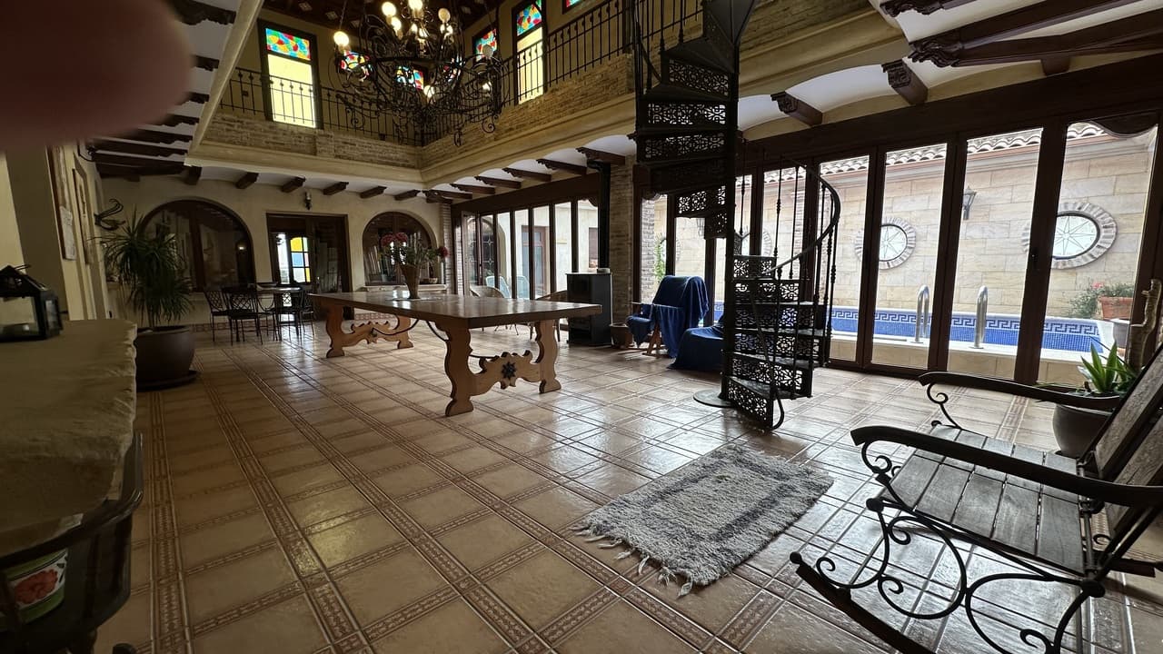 Vrijstaande Villa met 4 slaapkamers in San Miguel de Salinas - 11