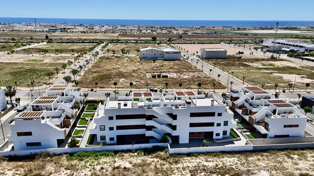 Apartamento Planta Media de 2 dormitorios en Pilar de la Horadada - 2