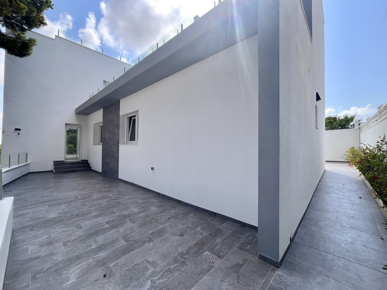 Villa - Chalet de 6 dormitorios en Los Balcones - 24