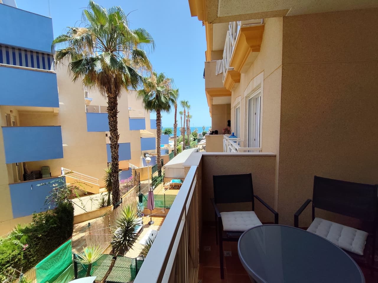 Tussenverdieping Appartement met 2 slaapkamers in Cabo Roig - 3