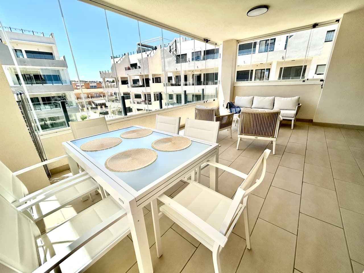 Apartamento Planta Media de 3 dormitorios en Los Dolses - 29