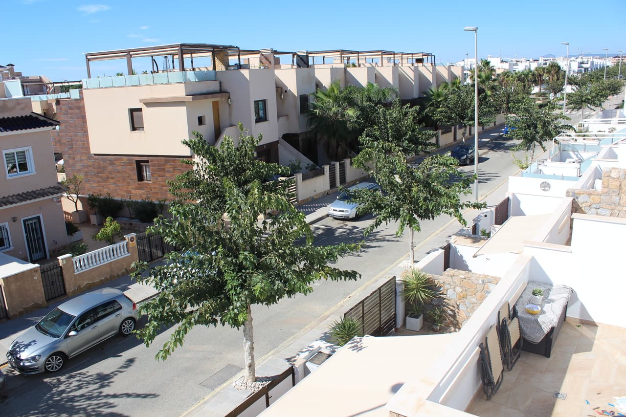 Adosada de 3 dormitorios en Torre de la Horadada - 41