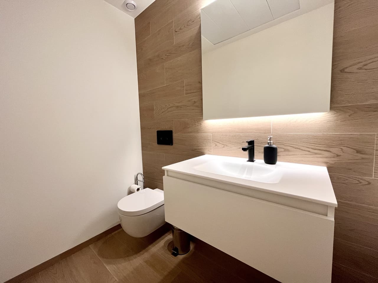 Apartamento Planta Media de 2 dormitorios en Las Colinas Golf - 16
