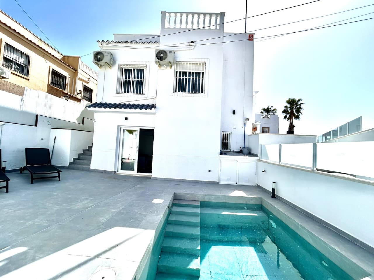 Villa - Chalet de 5 dormitorios en Villamartin - 27