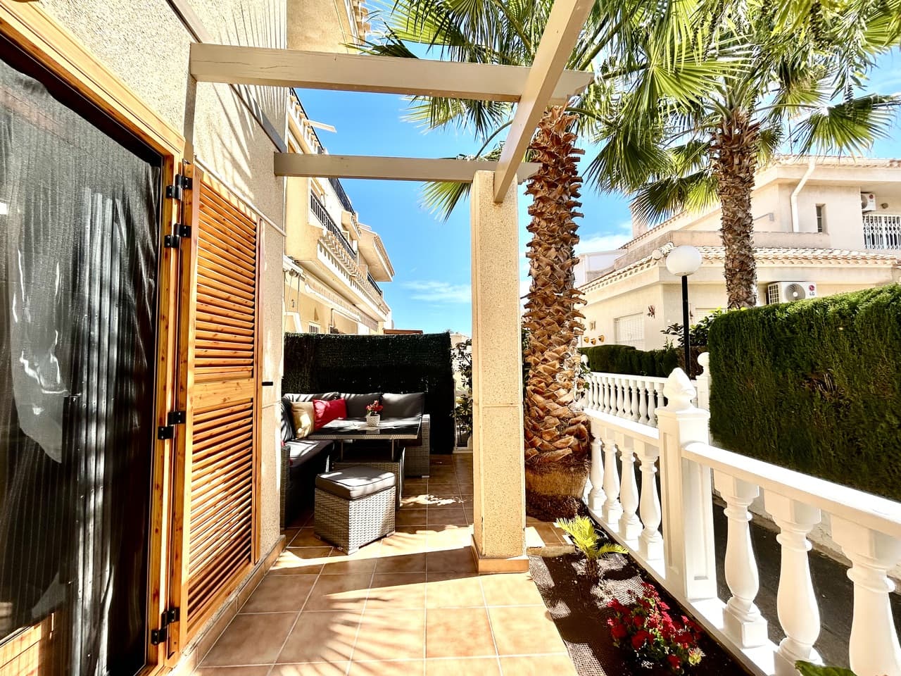 Geschakelde Woning met 2 slaapkamers in Playa Flamenca - 31