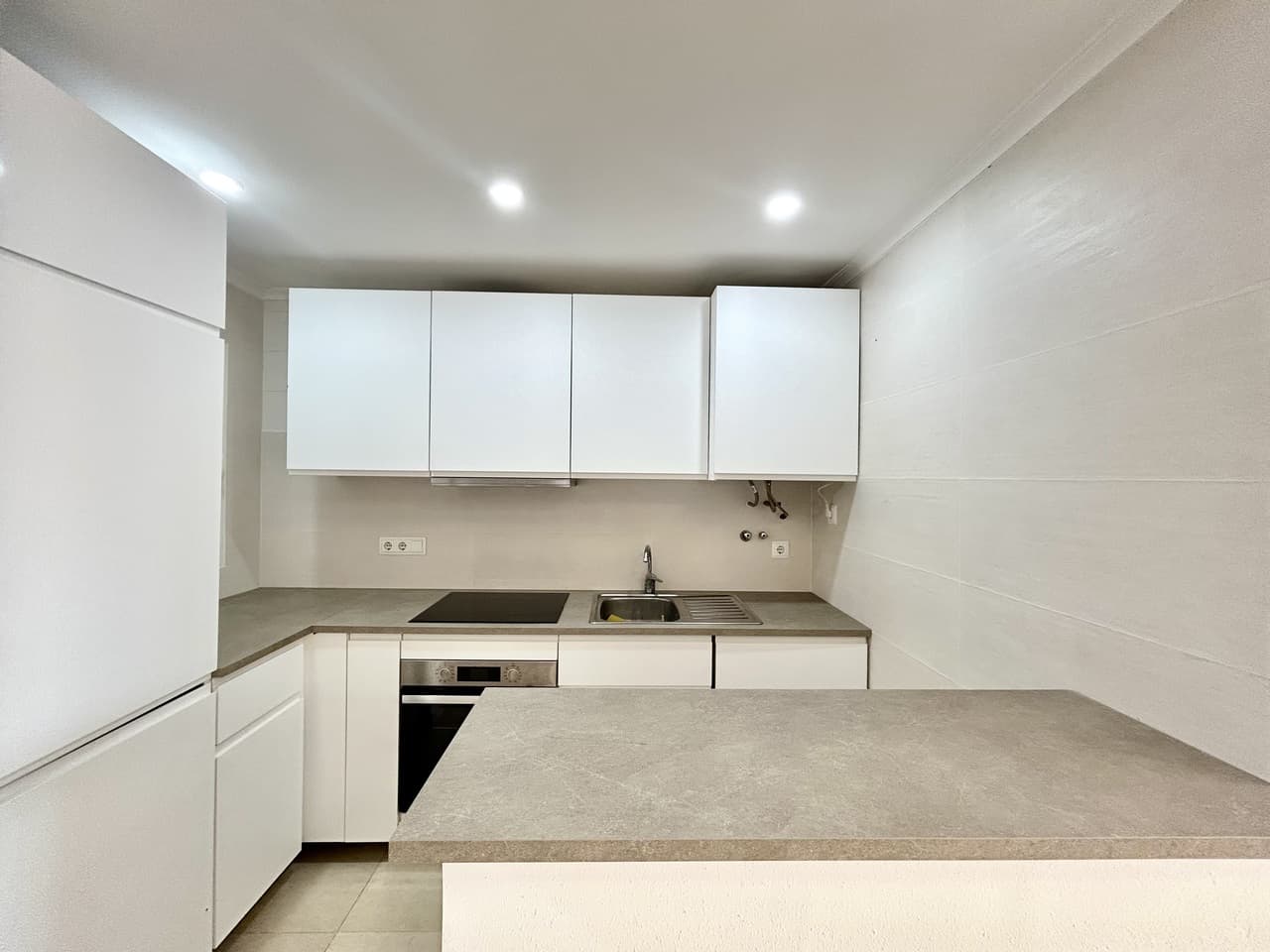 Apartamento Planta Media de 2 dormitorios en Villamartin - 9