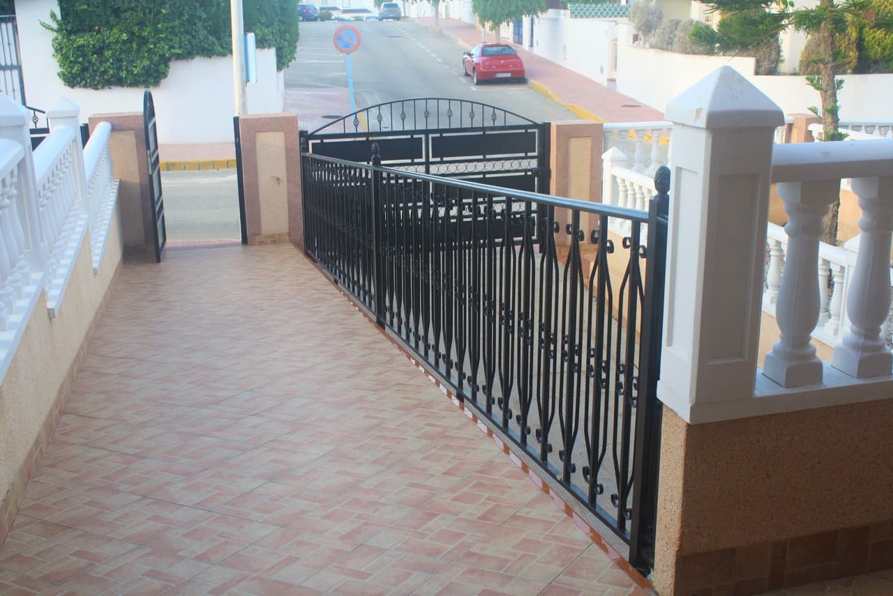 2 bed Townhouse in Los Altos