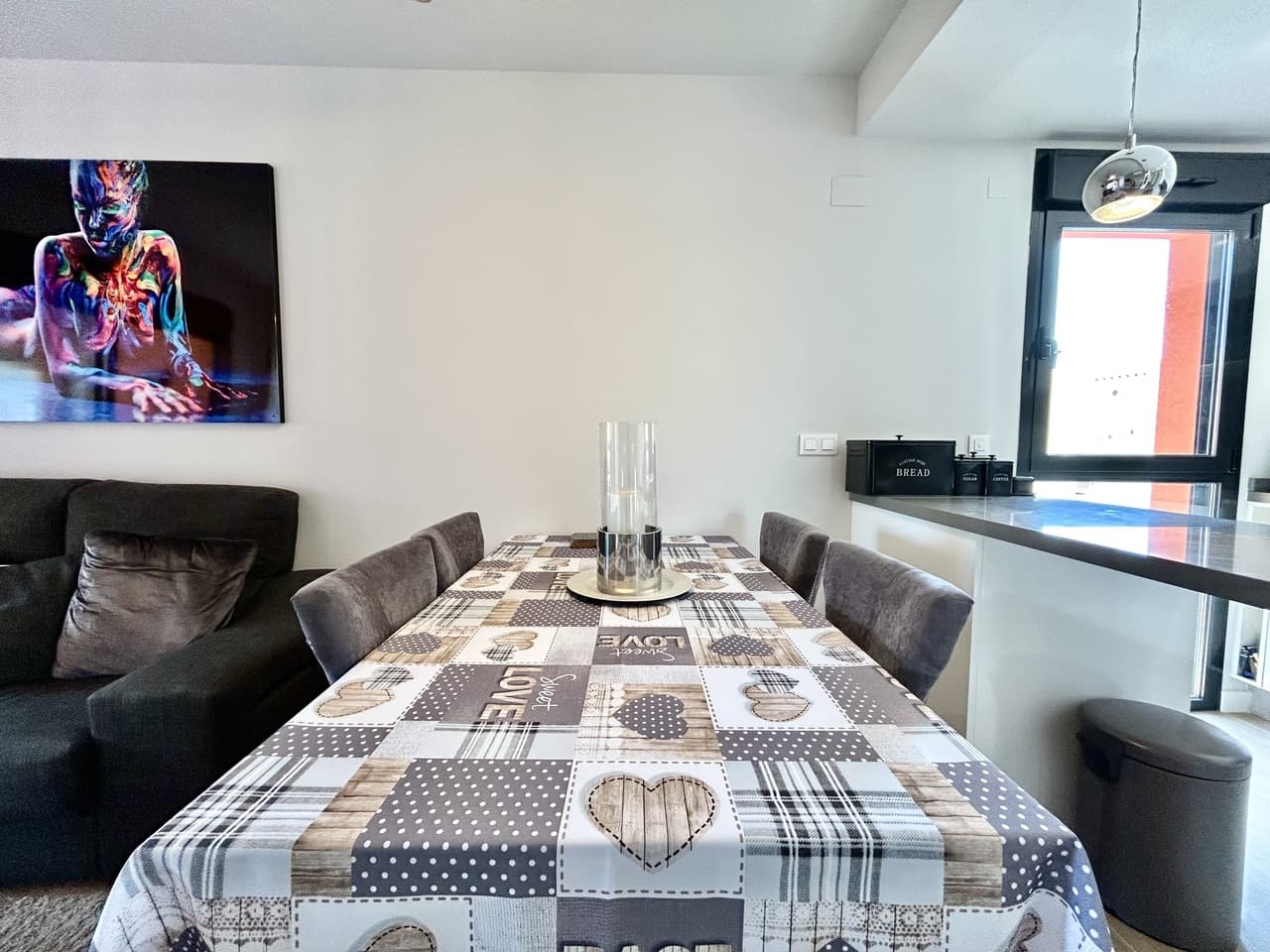 2 bed Middle Floor Apartment in Villamartin - 9