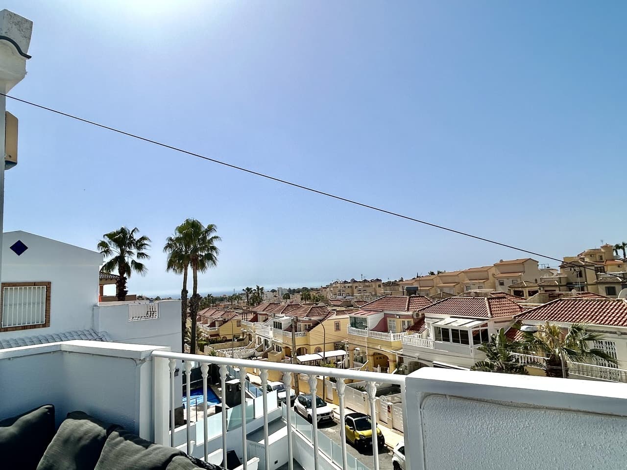 Villa - Chalet de 5 dormitorios en Villamartin - 20